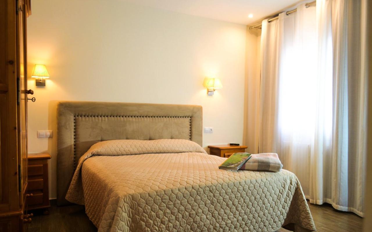 Hotel Suiza Bronchales Zewnętrze zdjęcie