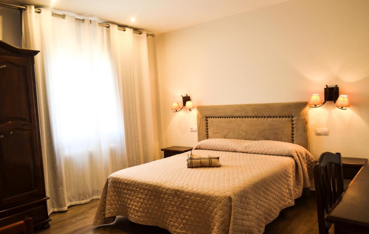 Hotel Suiza Bronchales Zewnętrze zdjęcie