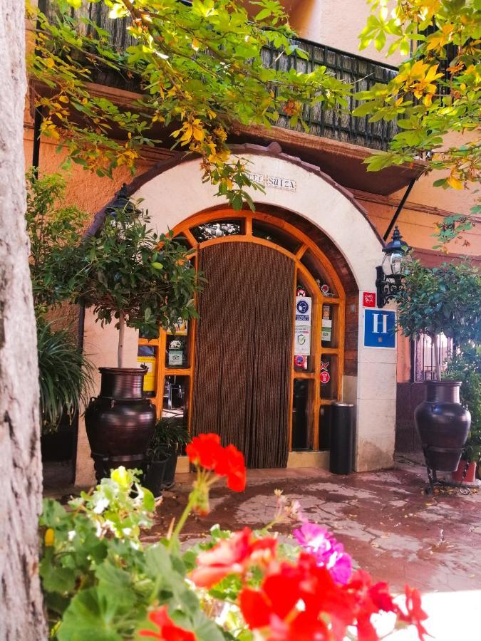 Hotel Suiza Bronchales Zewnętrze zdjęcie