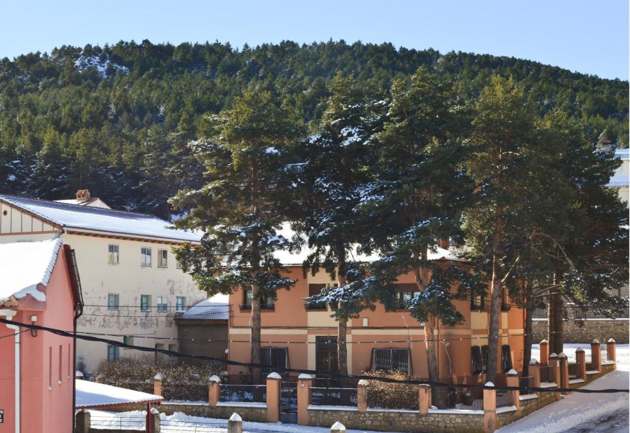 Hotel Suiza Bronchales Zewnętrze zdjęcie
