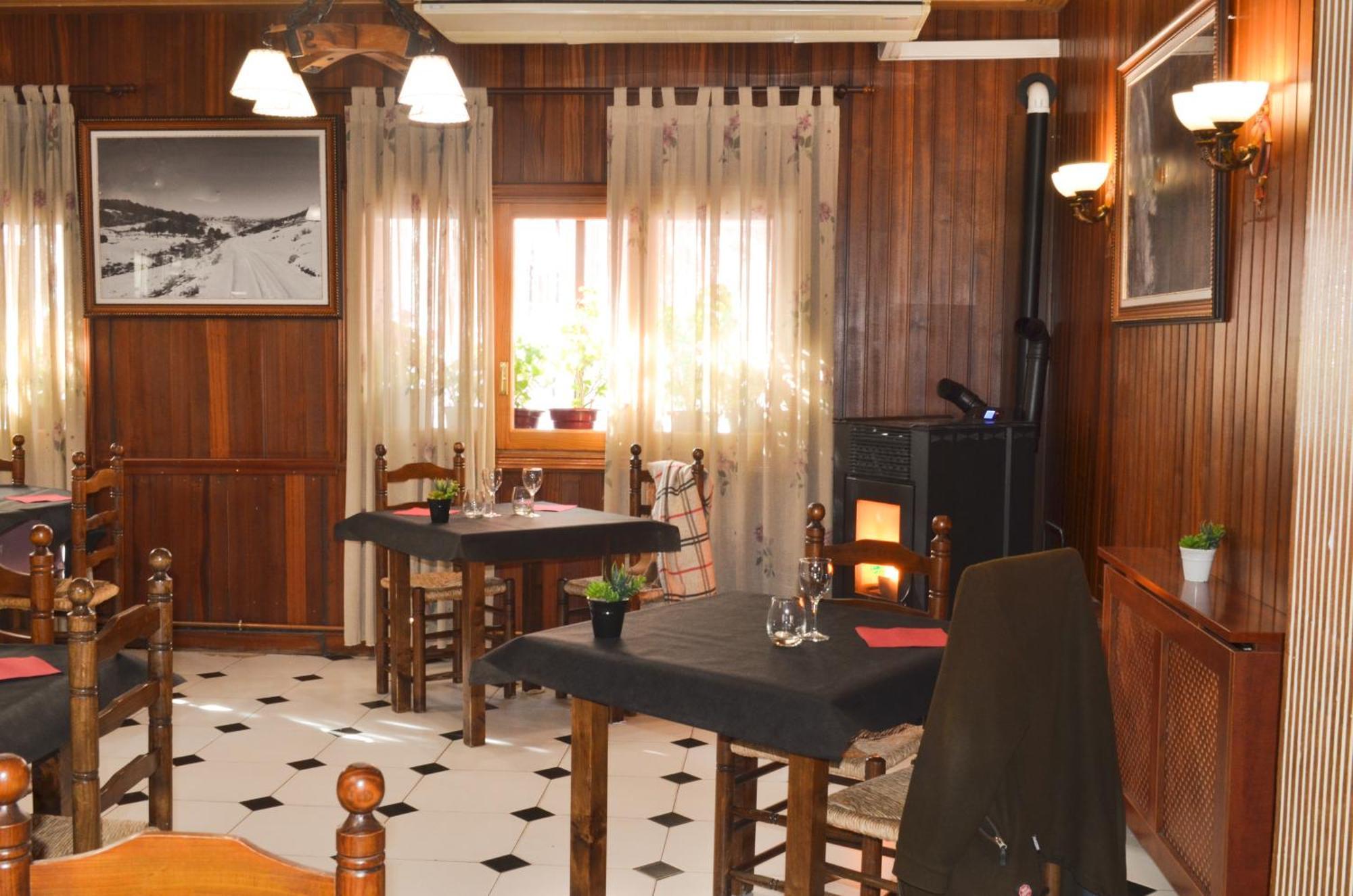 Hotel Suiza Bronchales Zewnętrze zdjęcie